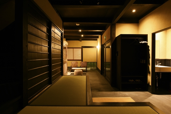 ◆◇一棟貸し京町家で夕食を◇◆京都の老舗泉仙の懐石料理をお楽しみください
